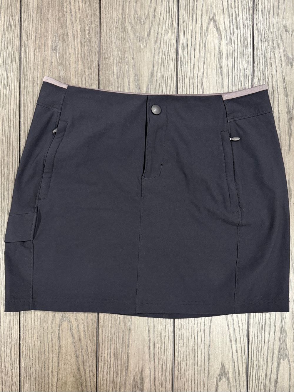 Columbia Omni-Shield Bryce Peak Skort Black Size 10/42 Outdoors Hiking Golf UPF